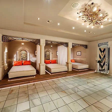 Die Krone Von Lech - Romantikhotel - Luxushotel In Bester Lage-3